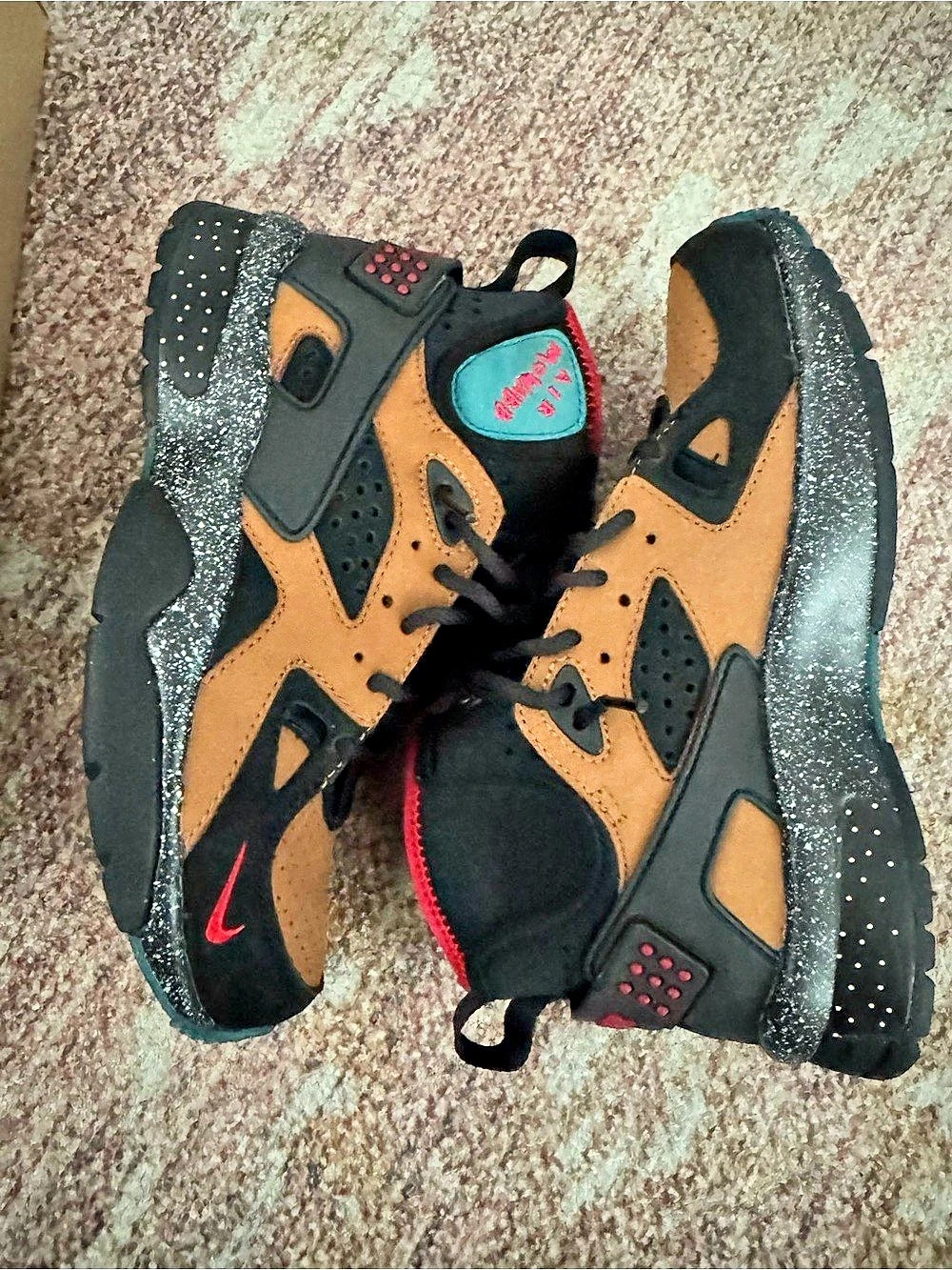 Nike Air Mowabb Sneakers Black & Brown US 6 women